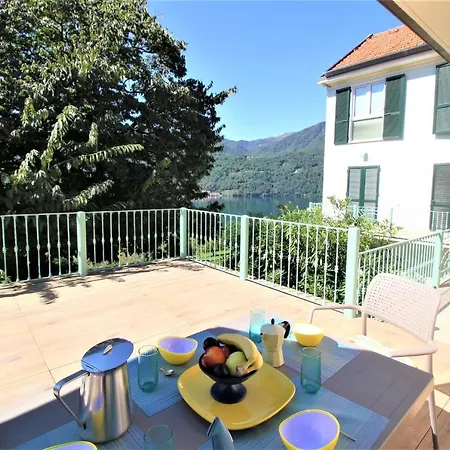 Meeting By The With Terrace * Pettenasco